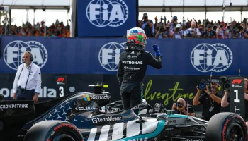Нелогично, но эффективно: Mercedes снова обвела FIA и соперников вокруг пальца