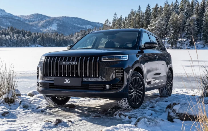 Кроссовер Jaecoo J6 выходит на российский рынок: комплектации и цены