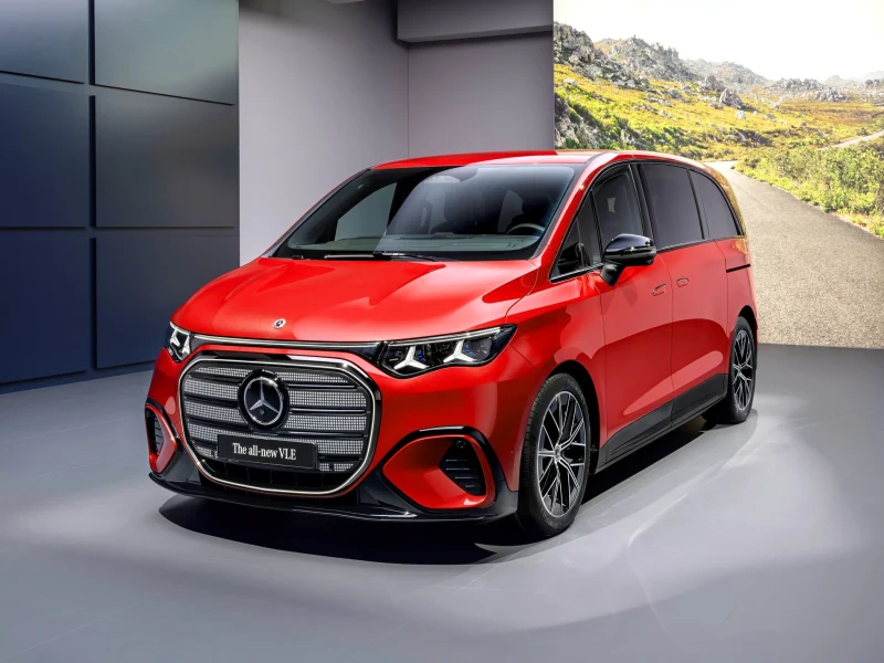 Mercedes-Benz VLE пришёл на смену минивэну V-класса: тяжёлый электролюкс для богатых