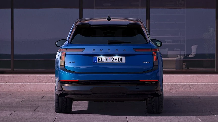 На фото: кроссовер Skoda Peaq Sportline