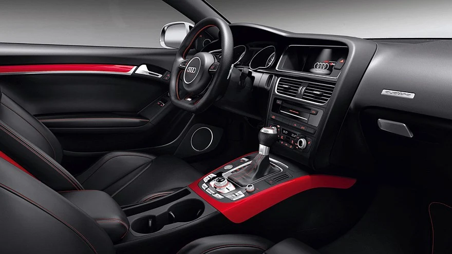 Audi RS5 Coupe первого поколения