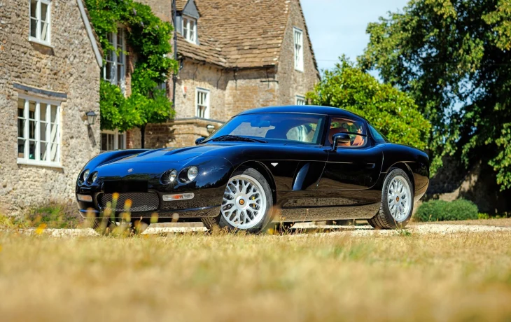 Британское купе Bristol Fighter с мотором V10 от Dodge Viper ненадолго вернулось на рынок