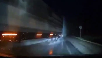  Водитель фуры скрылся с места ДТП на трассе Тюмень — Омск