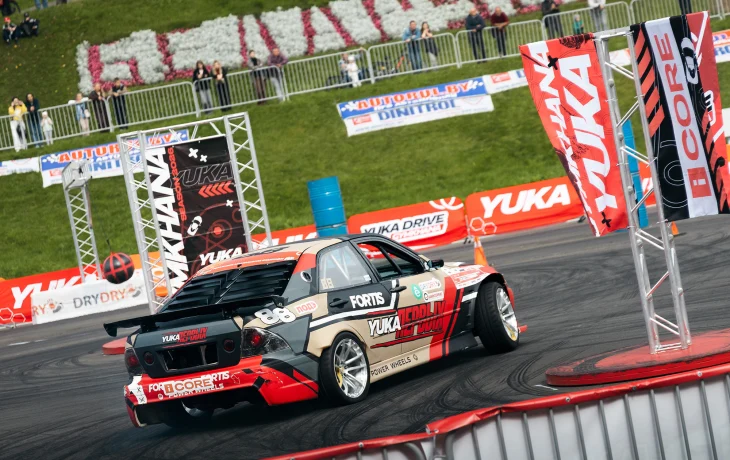 Чемпион определился в последнем заезде: итоги сезона Yuka Drive Gymkhana 2026