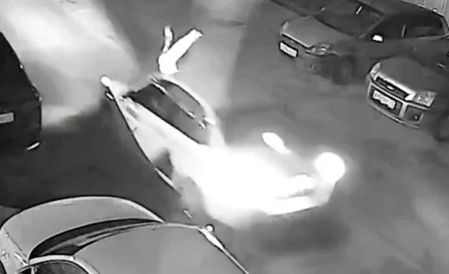  &laquo;Играл с друзьями и выбежал на дорогу&raquo;: в Чебоксарах 7-летний мальчик&nbsp;подпал под колеса такси
