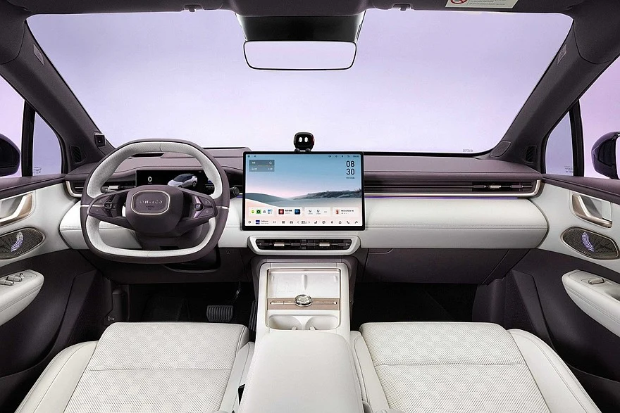Lynk &amp; Co 20