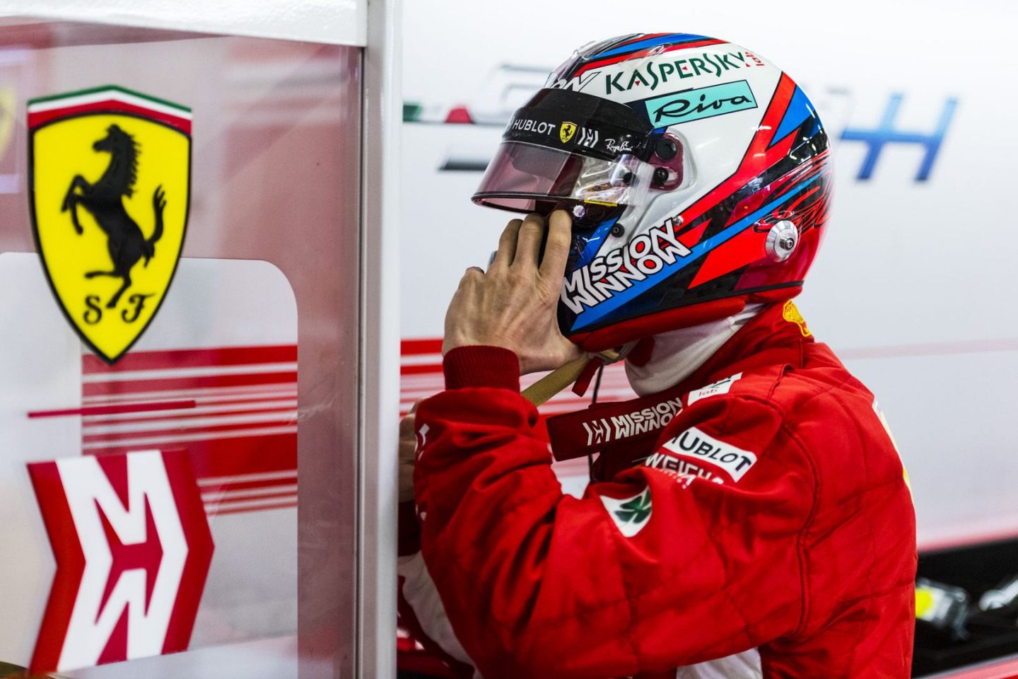 Кими Райкконен остаётся последним чемпионом Ferrari без малого 19 лет &copy; Ferrari