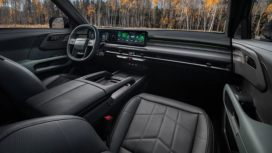 На фото: салон Kia Telluride второго поколения