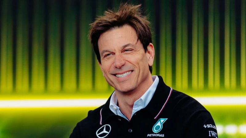 «Вести переговоры со мной ужасно?» Вольф не согласился с Росбергом