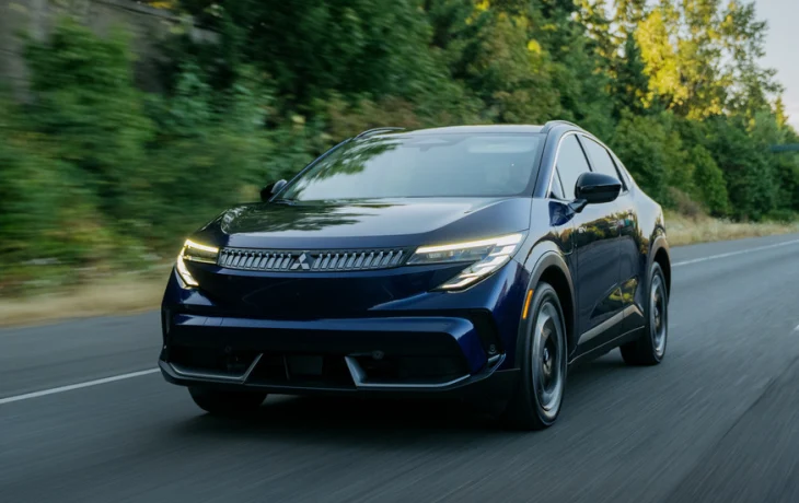 Mitsubishi Eclipse Sportback EV на базе Nissan: новые официальные фото и подробности