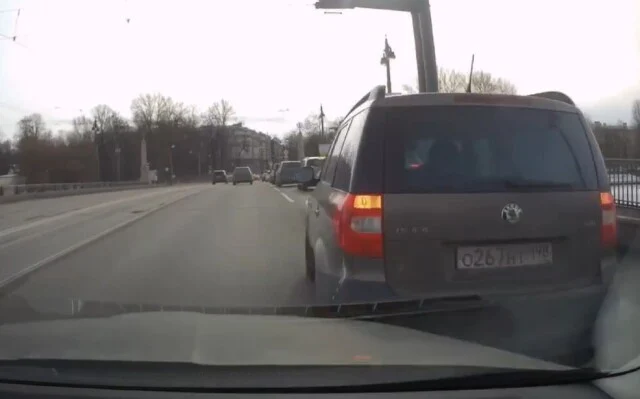  Вот такой &laquo;подарок&raquo; на 8 марта