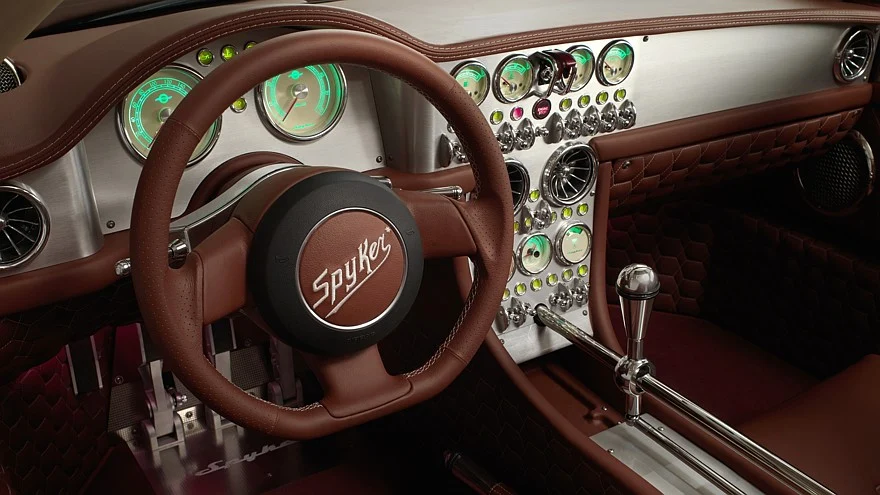 Spyker C8 Preliator образца 2016 года