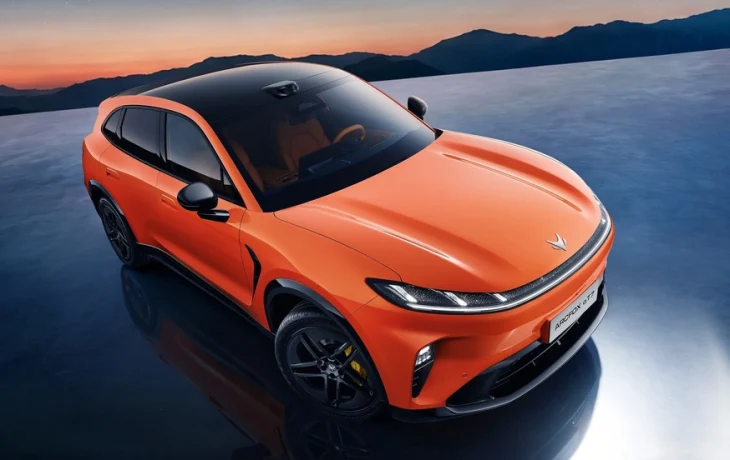 Arcfox Alpha T7 от BAIC: эффектный дизайн, несколько вариантов начинки и привлекательные цены