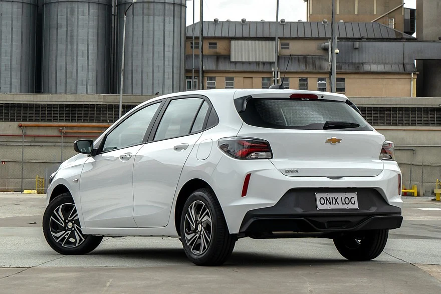 Chevrolet Onix Log
