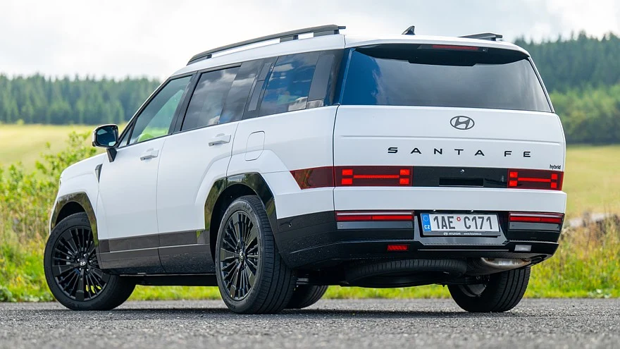 Нынешний Hyundai Santa Fe