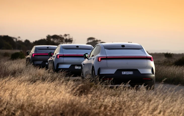 Владельцы Polestar 4 массово повреждают корму из-за отсутствия заднего стекла
