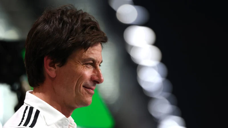 «Так получилось». Тото Вольф подтвердил встречу с Ферстаппеном на Сардинии