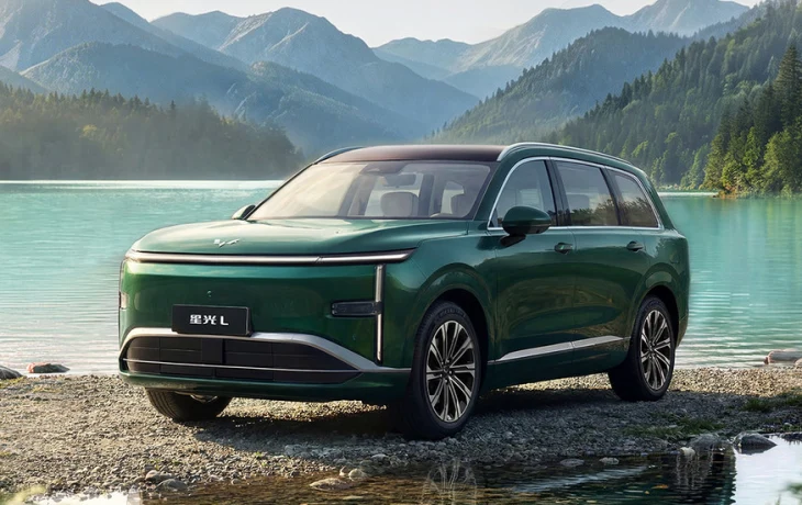 Кроссовер Wuling Starlight L от GM и SAIC: не особо богатый, зато с привлекательными ценами