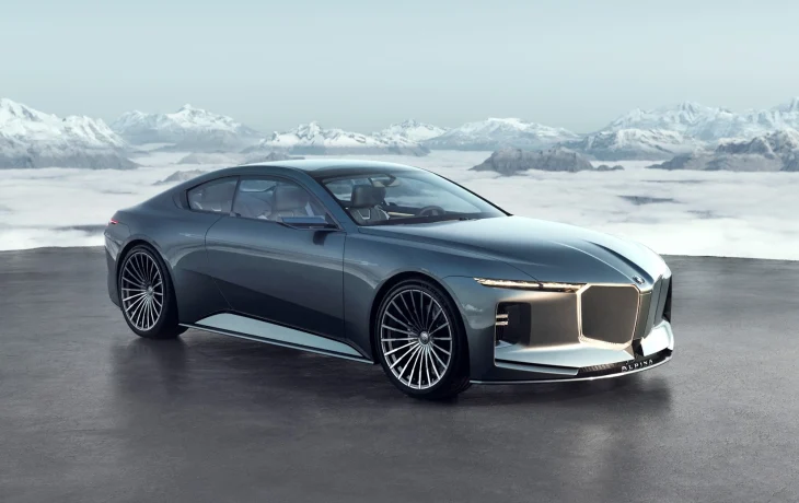 Большое купе BMW Vision Alpina: &laquo;акулья морда&raquo;, мощный V8 и туманные перспективы