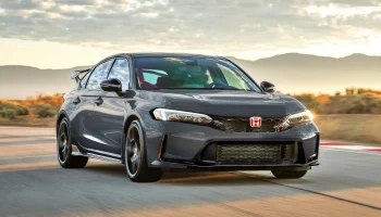 Хот-хэтч Honda Civic Type R встретит 30-летие c обновками и немного подорожает