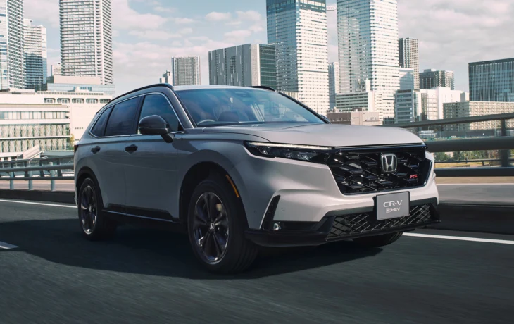 Актуальный кроссовер Honda CR-V наконец-то добрался до домашнего рынка, цены известны