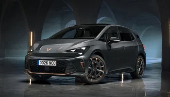 Обновлён хэтчбек Cupra Born: фирменный &laquo;нос&raquo;, физические кнопки на руле, больше запас хода