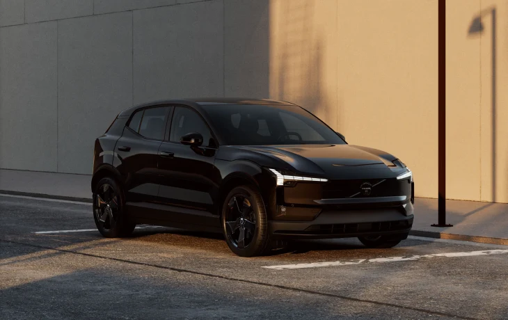 Кроссовер Volvo EX30 обзавёлся новой стартовой версией с более скромной техникой