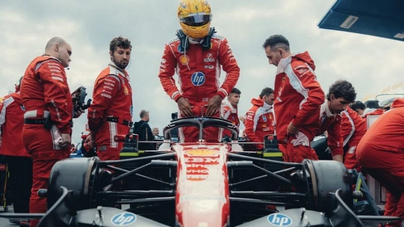 &laquo;Ferrari заслуживает уважения&raquo;. Алези раскритиковал Хэмилтона