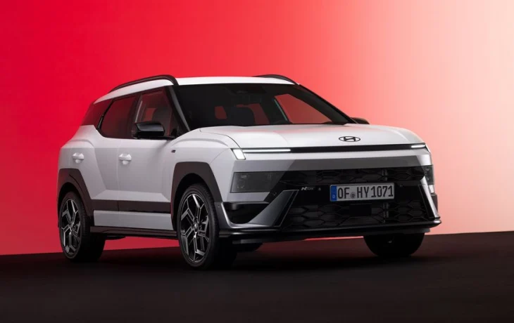 Hyundai Bayon подрос, получил угловатый дизайн и превратился в глобальный кроссовер