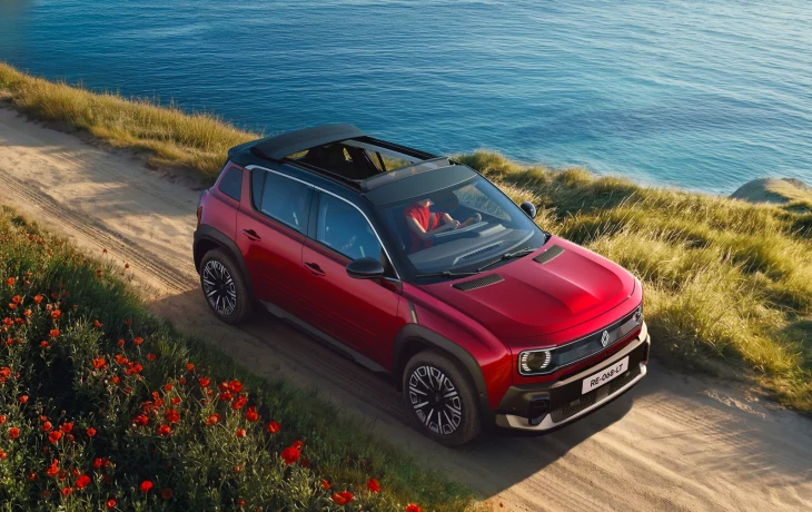 &laquo;Южный&raquo; кроссовер: в продажу поступил Renault 4 Plein Sud, цены известны