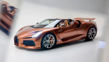 Bugatti W16 Mistral Le Retour du Jeune Prince: ода взрослеющему Маленькому принцу