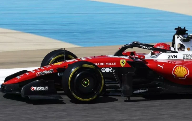 Ferrari впереди, у Red Bull и Mercedes проблемы. Итоги утра четверга на тестах Ф1 в Бахрейне