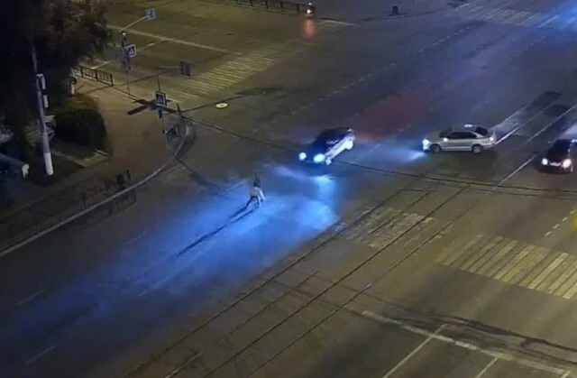  В Магнитогорске автомобиль сбил двоих пешеходов