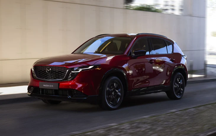 Кроссовер Mazda CX-5 получил скромные обновки и подросший ценник в США