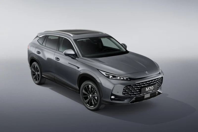 Кроссоверы Москвич М70 и Москвич М90: раскрыты комплектации и цены
