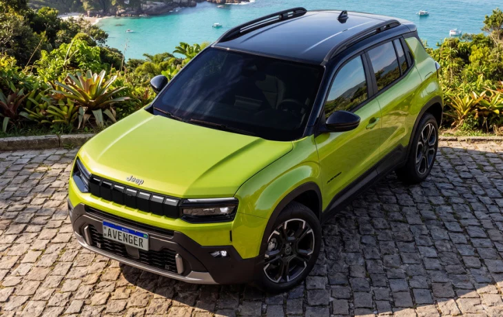 Обновлённый кроссовер Jeep Avenger: первый показ