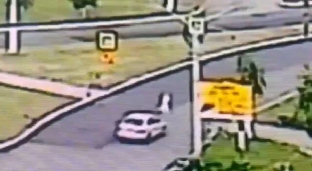  «Не увидел из-за боковой стойки»: камера запечатлела момент наезда на пенсионерку в Новочебоксар