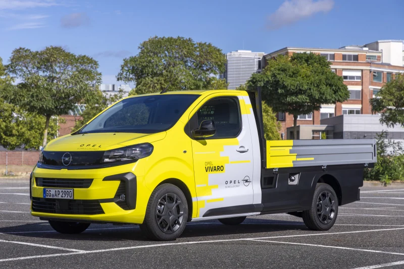 В моторную гамму Opel Vivaro Flatbed вошёл 150-сильный турбодизель