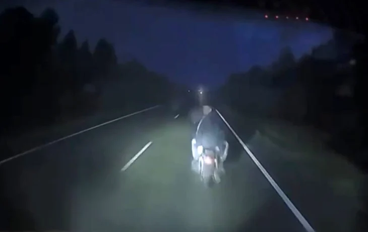  Автомобиль сбил двух подростков на мопеде на трассе «Поветлужье» в Марий Эл