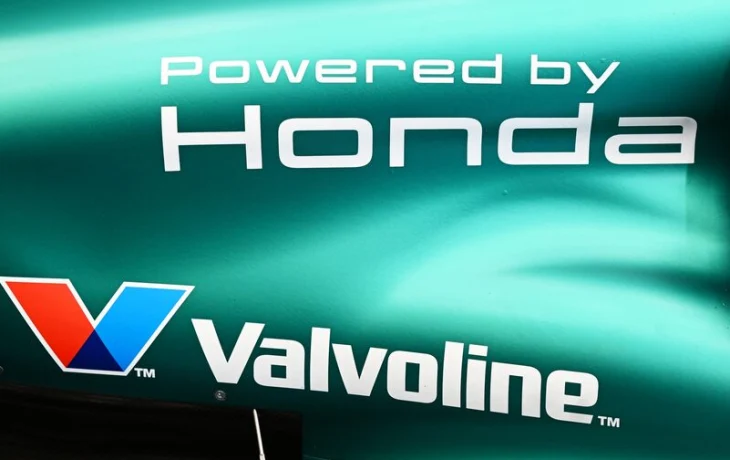 Honda: Введены ограничения на работу силового агрегата у Aston Martin