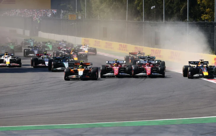 Ландо Норрис победил на Гран При Мексики и возглавил чемпионат