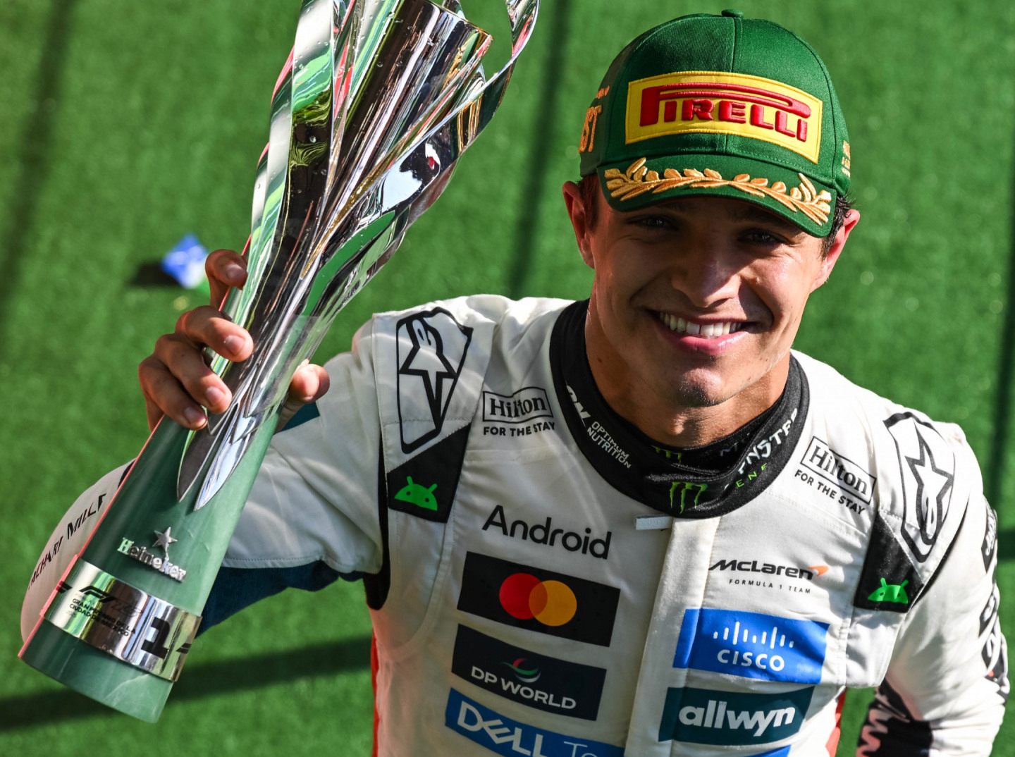 Ландо Норрис: 408 очков (7 побед, 17 подиумов, 7 поулов, 6 быстрых кругов) &copy; FIA