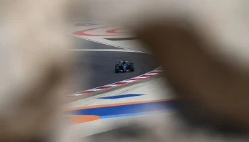 Трансляция финального дня тестов Формулы 1 2026 в Бахрейне