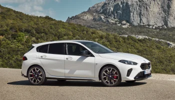 BMW 1 series следующего поколения получит гибридную и полностью электрическую технику