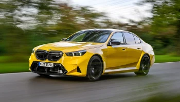 Двигатель V8 на BMW M5 потерял 41 л.с. после перехода на Euro 7