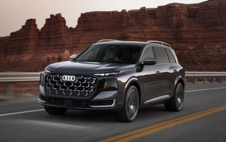 Новый флагман: полностью рассекречен полноразмерный кроссовер Audi Q9