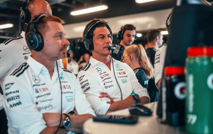 &laquo;Не можем угодить всем&raquo;. Тото Вольф ответил на жалобы McLaren