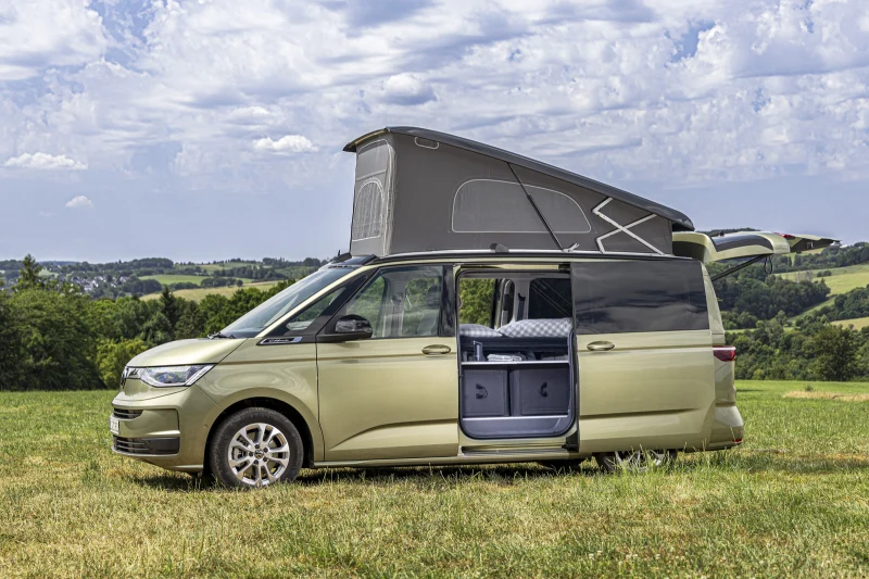 Volkswagen показал предвестников новых кемперов California Beach и ID. California Cruise