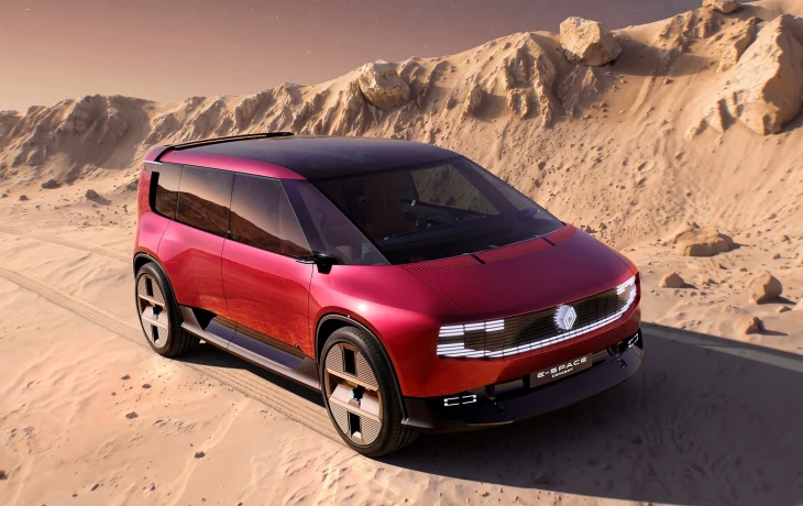Renault E-Space: возвращение к истокам минивэностроения на новом уровне технологий