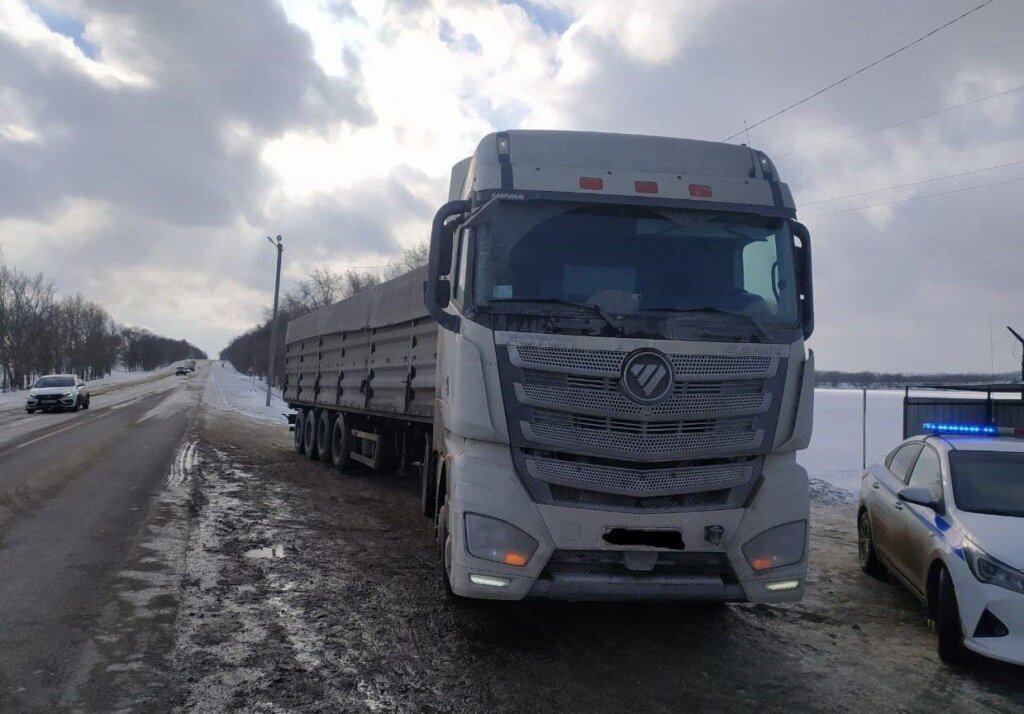 &#1042; &#1042;&#1086;&#1088;&#1086;&#1085;&#1077;&#1078;&#1089;&#1082;&#1086;&#1081; &#1086;&#1073;&#1083;&#1072;&#1089;&#1090;&#1080; &#1086;&#1090;&#1083;&#1077;&#1090;&#1077;&#1074;&#1096;&#1080;&#1081; &#1086;&#1090; &#1092;&#1091;&#1088;&#1099; &#1082;&#1091;&#1089;&#1086;&#1082; &#1083;&#1100;&#1076;&#1072; &#1087;&#1088;&#1086;&#1073;&#1080;&#1083; &#1083;&#1086;&#1073;&#1086;&#1074;&#1086;&#1077; &#1089;&#1090;&#1077;&#1082;&#1083;&#1086; &#1072;&#1074;&#1090;&#1086;&#1084;&#1086;&#1073;&#1080;&#1083;&#1103;